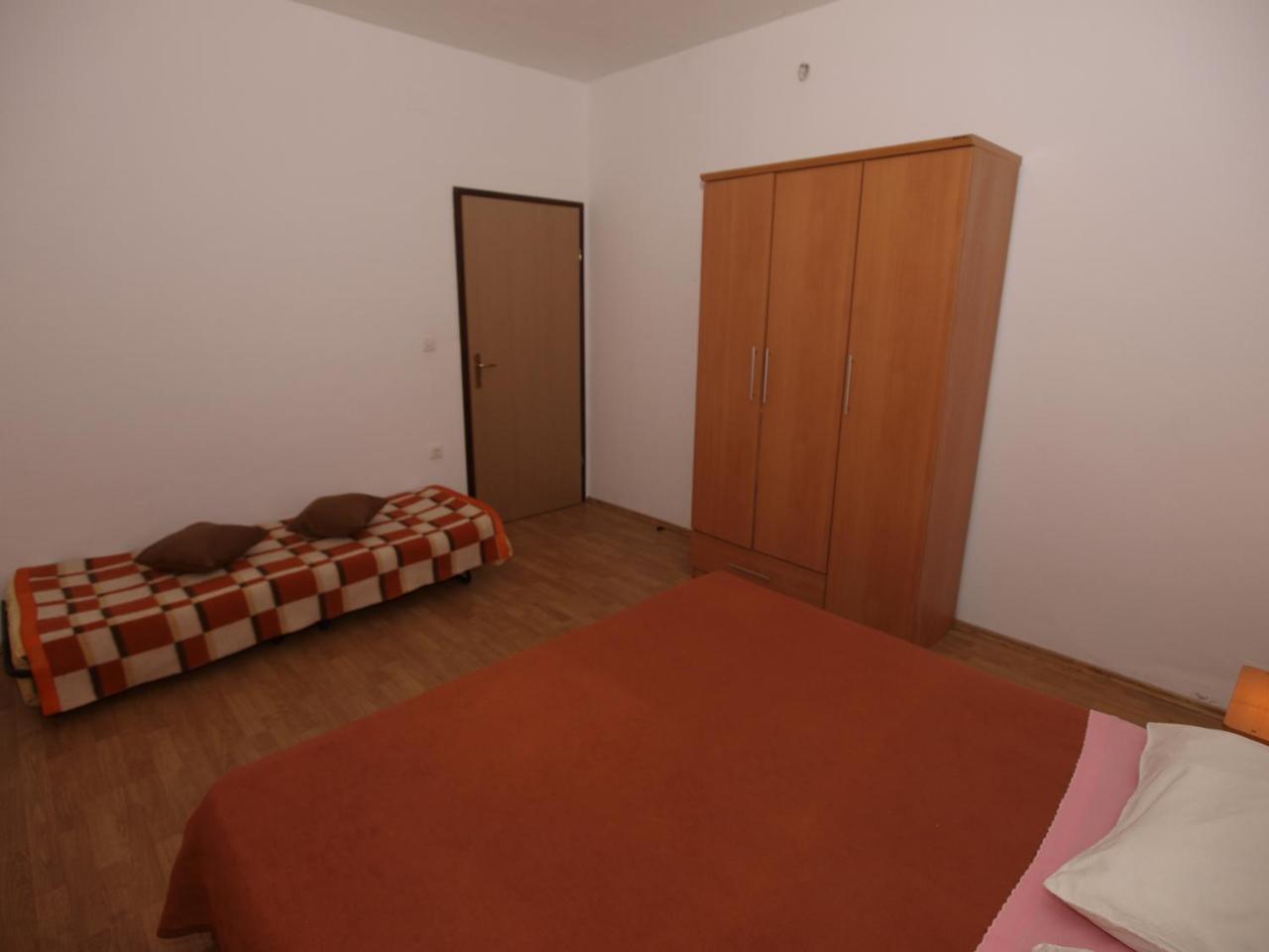 Apartments Emil 769 法扎纳 外观 照片