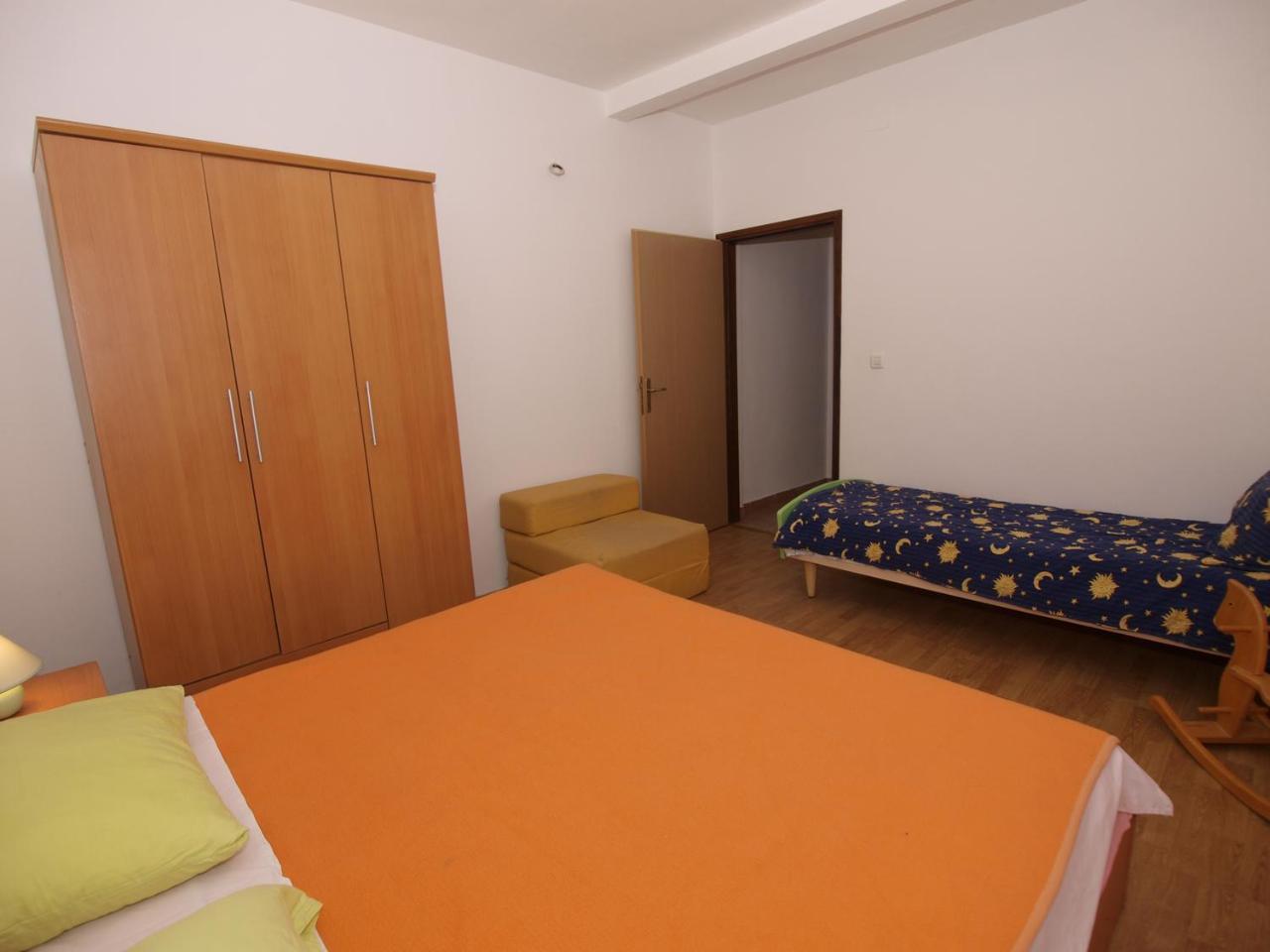 Apartments Emil 769 法扎纳 外观 照片