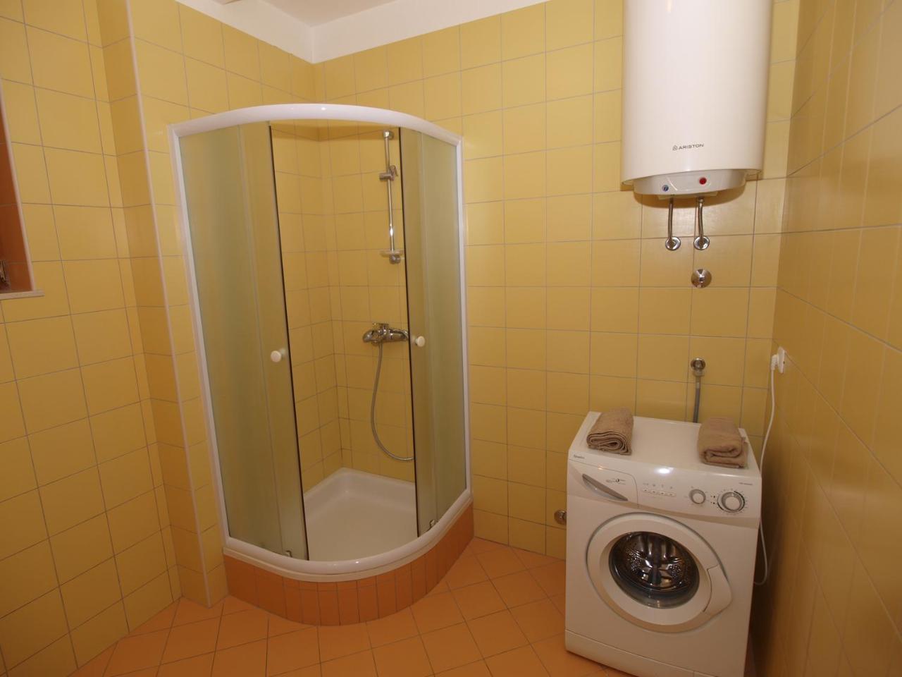 Apartments Emil 769 法扎纳 外观 照片